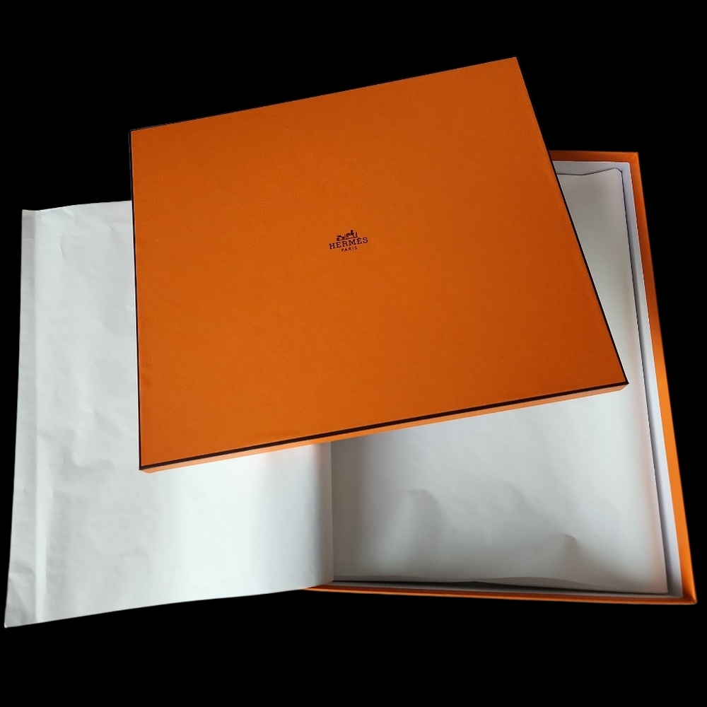 Hermès Authentic EMPTY Orange Slim Box
